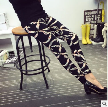 Colorful patterned leggings, versatile and stylish comfort wear.